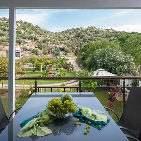 Ξενοδοχείο με διαμερίσματα Dragani 3*