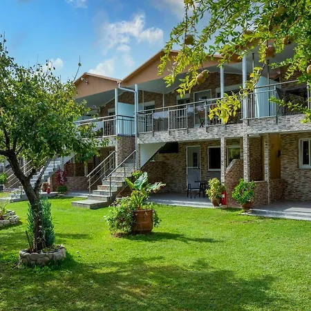 Dragani Апарт-отель 3*